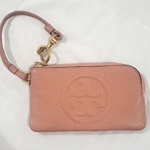 Tory BurchPerry Bombé Leather Zip Card Case